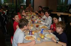 L'equipe durant le repas