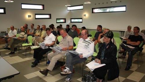 L'assembl�e g�n�rale au BREUIL