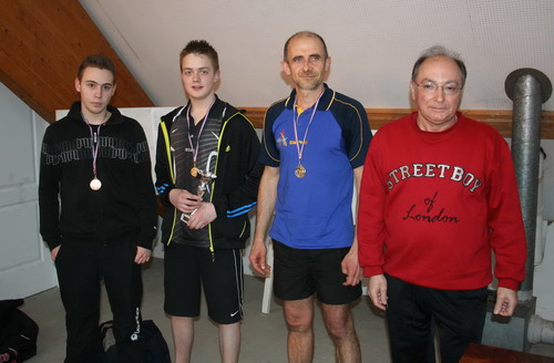 Podium Simples H8