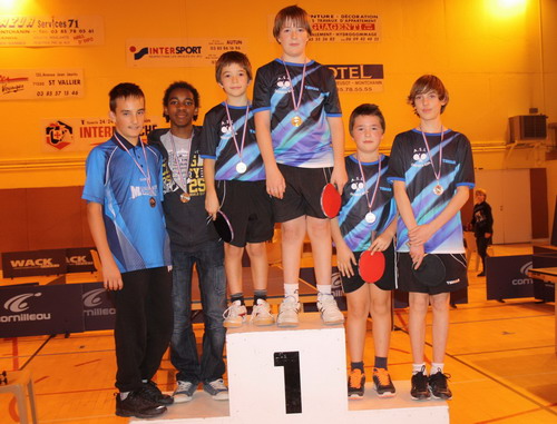Le Podium < 1200 Descendant