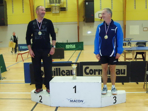 Le podium en V�t�rans 2 Messieurs