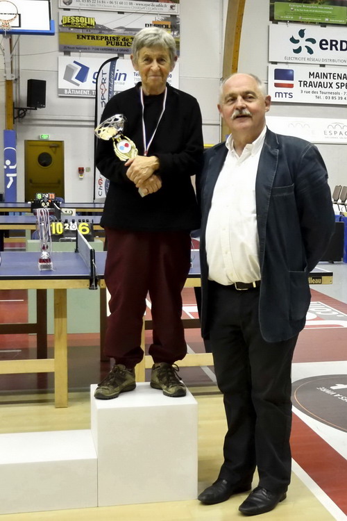 Le podium en V�t�rans 3  Dames