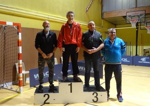 Le podium en V�t�rans 2  Messieurs