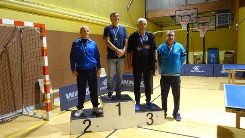 Le podium en V�t�rans 3  Messieurs