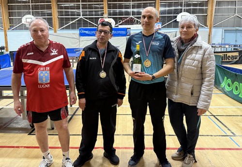 Le podium en V�t�rans V50 V55 Dames